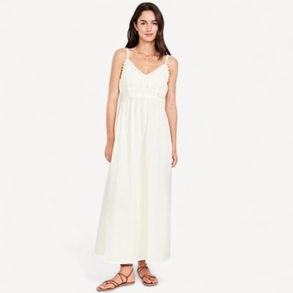 Old Navy Crochet Bodice Maxi Dress Fit & Flare White Size‎ M